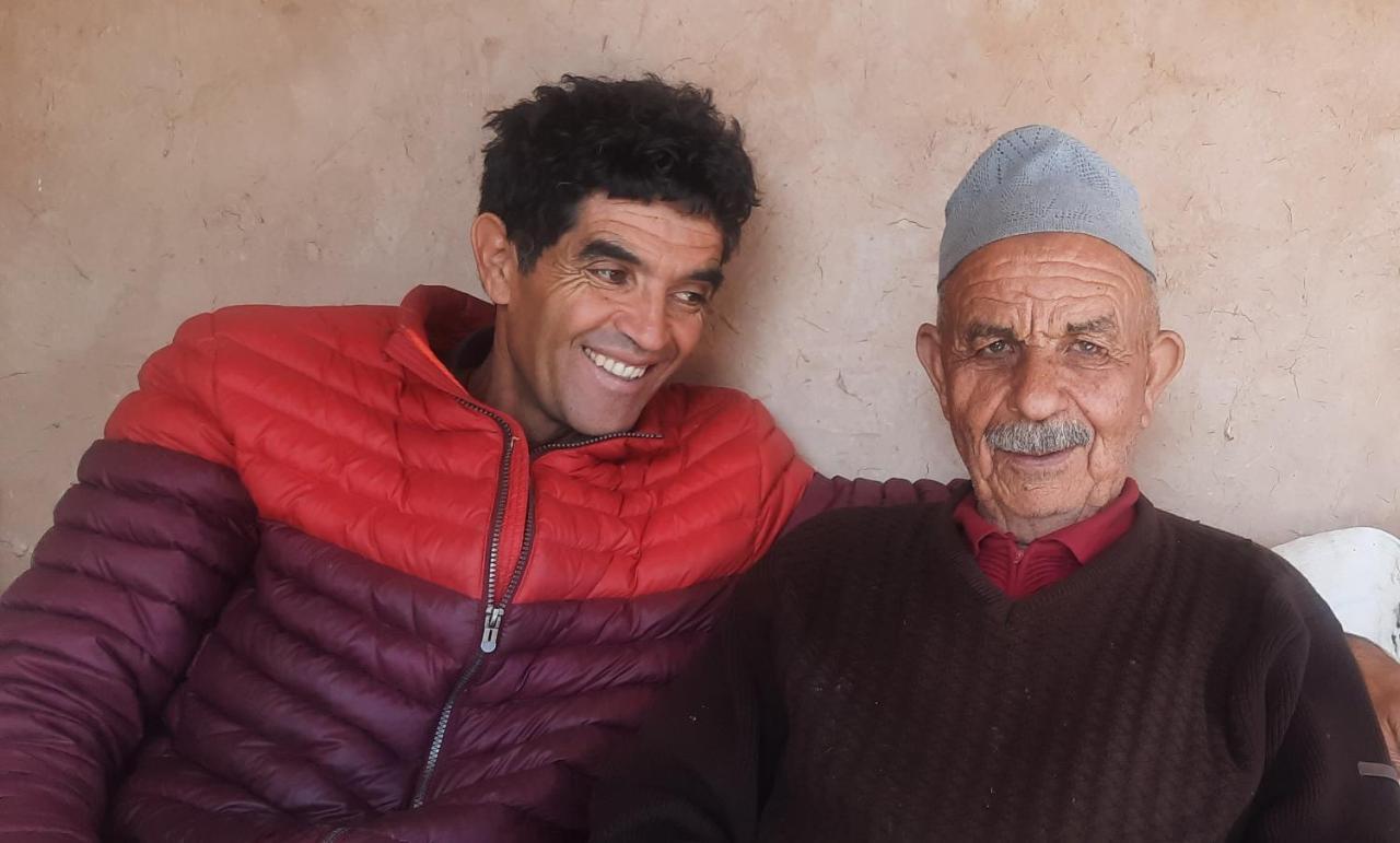Tisseldeï Maison D'Hotes Irocha מראה חיצוני תמונה