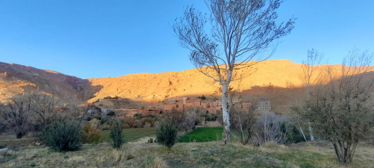 Tisseldeï Maison D'Hotes Irocha מראה חיצוני תמונה